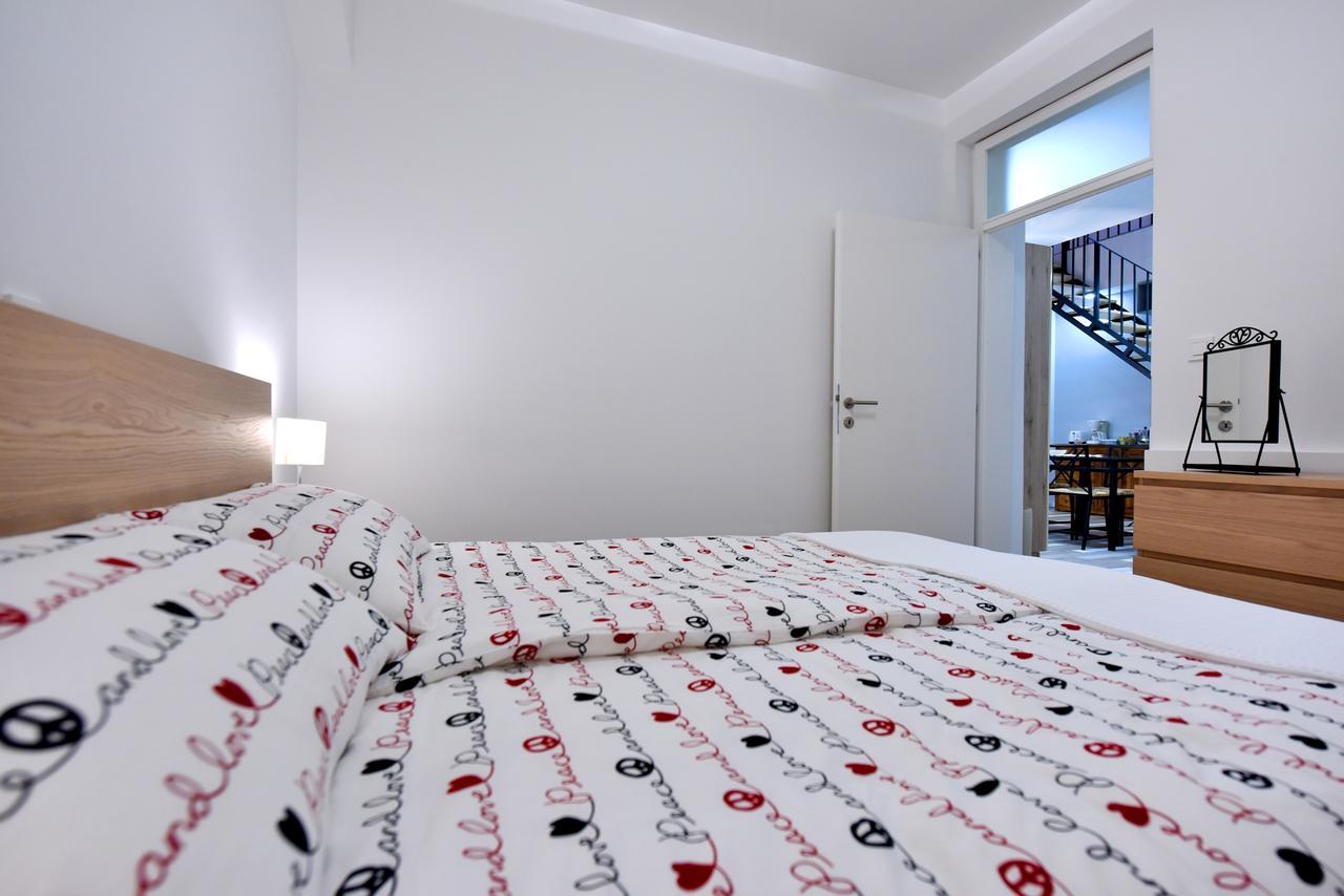 Apartment Tivoli Park Lubiana Esterno foto