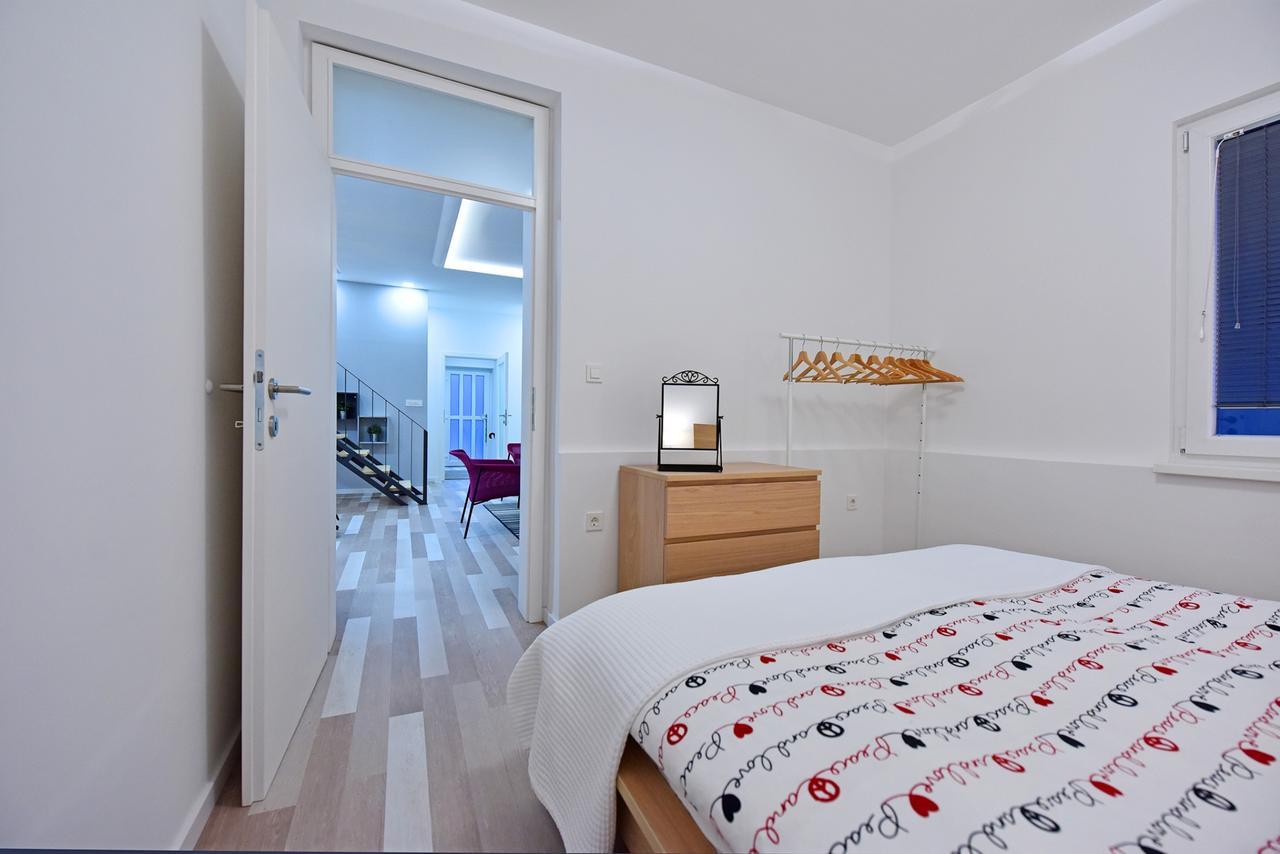Apartment Tivoli Park Lubiana Esterno foto